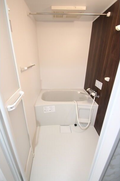 バス・シャワールーム　きれいなお風呂で快適バスタイム♪