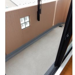 バルコニー　バルコニーがあります