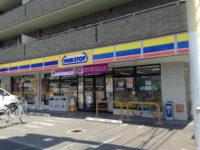 コンビニ　ミニストップ川崎旭町店（コンビニ）まで300m