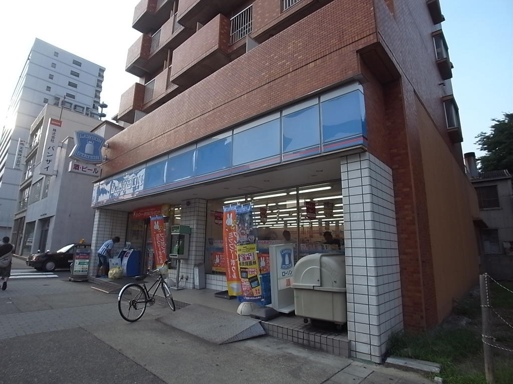 コンビニ　ローソン大須一丁目店 (コンビニ)（コンビニ）まで240m