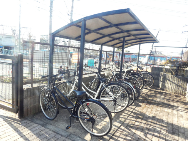 エントランス　駐輪場