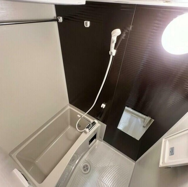 バス・シャワールーム　浴室乾燥機あり！