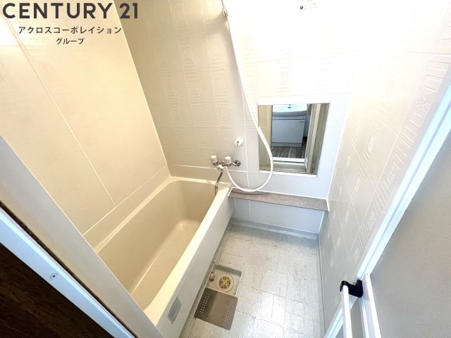 バス・シャワールーム　バストイレ別でオススメです！