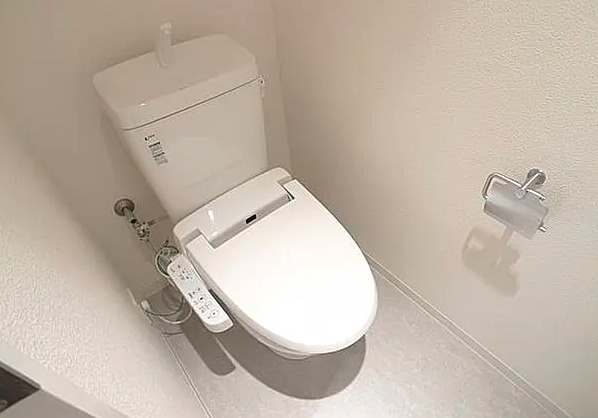 トイレ　トイレもきれいです