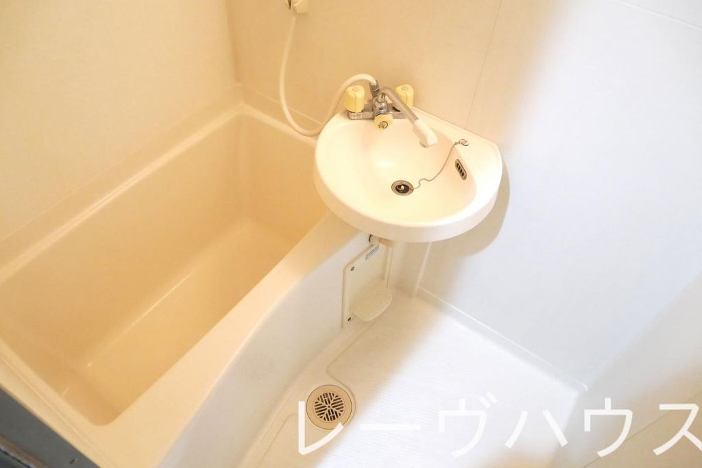 洗面設備　バス