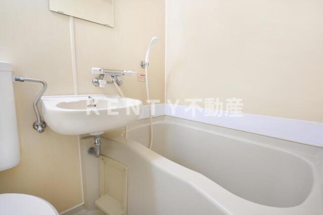 バス・シャワールーム　お風呂で日々の疲れを落としましょう