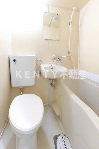 トイレ　コンパクトで使いやすいトイレです