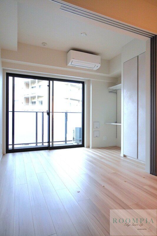 居室・リビング　同タイプ間取りの別写真です