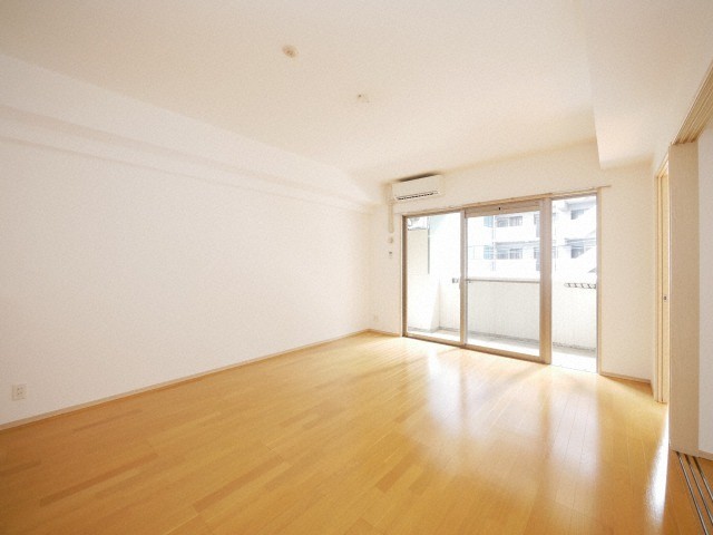 居室・リビング　おしゃれな居間です