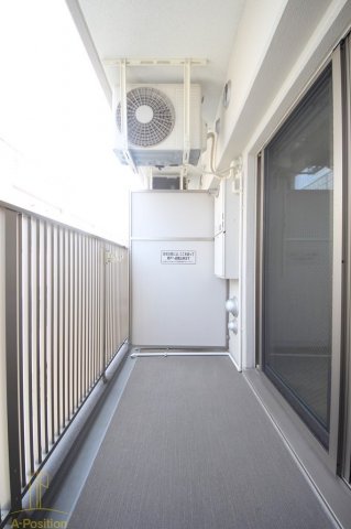 バルコニー　アーデンタワー本町イースト