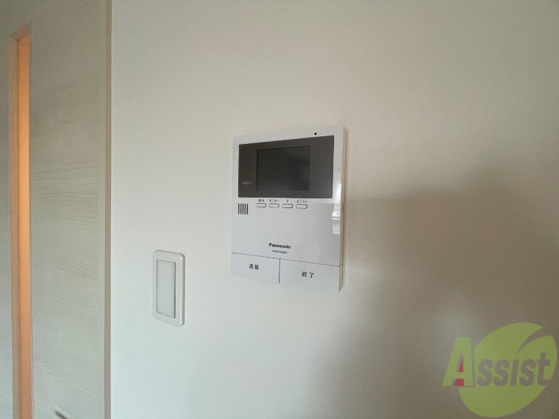 セキュリティ　インターホンで来客確認ができます。安心ですね。