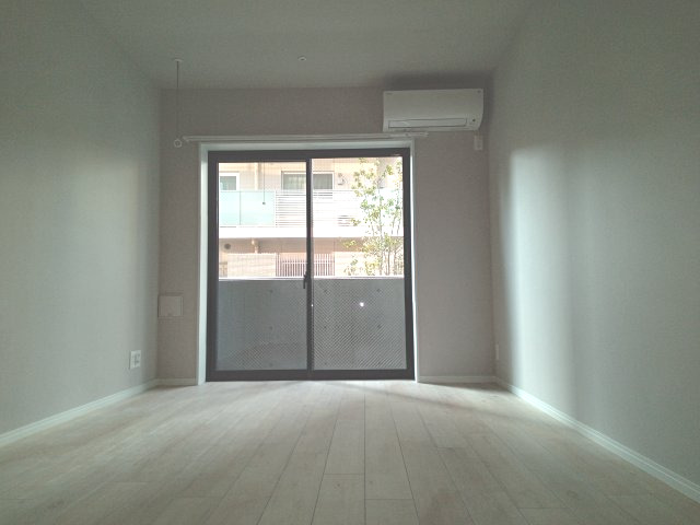 居室・リビング　※他部屋参考写真