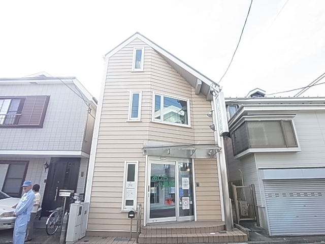 病院　あじろ小児科（病院）まで605m