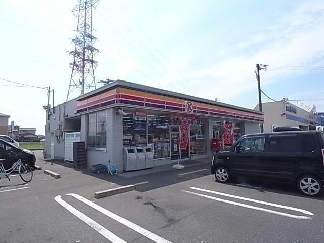 コンビニ　ファミリーマート岐阜折立店（コンビニ）まで184m