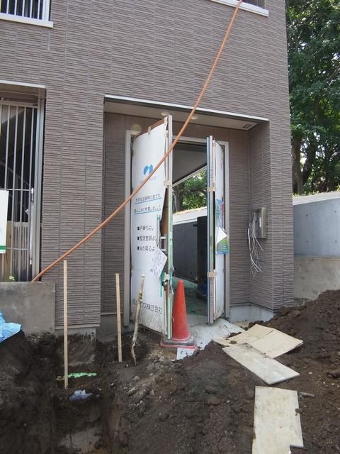 エントランス　★建設中入口★