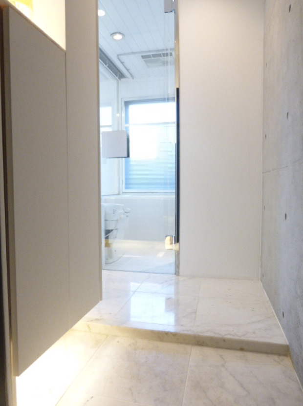 玄関　※別部屋参照