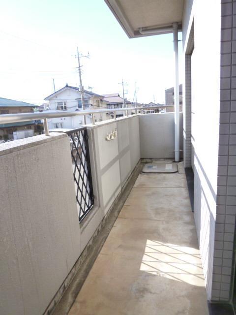 バルコニー　広々      にて