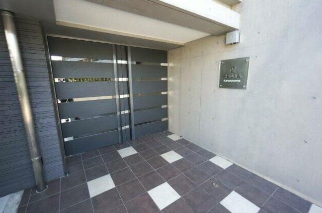 エントランス　エントランス