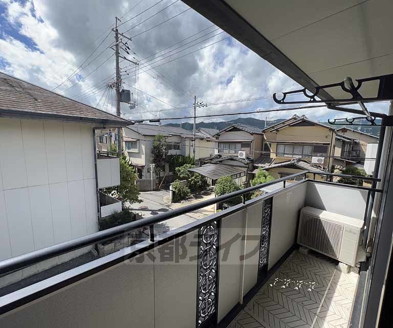 眺望　十分なスペース・日当たり・通風を確保したバルコニーです。