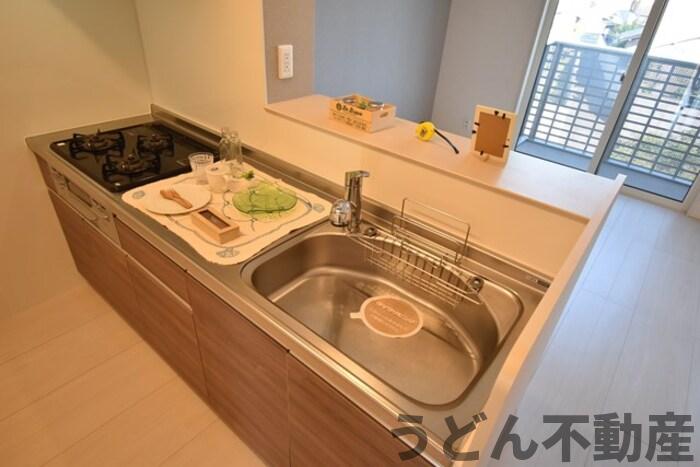 キッチン　うどん県のお部屋探しはうどん不動産へ うどんちゃんとLINE