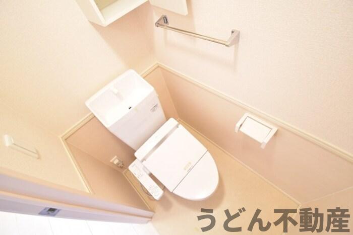 トイレ　うどん県のお部屋探しはうどん不動産へ うどんちゃんとLINE