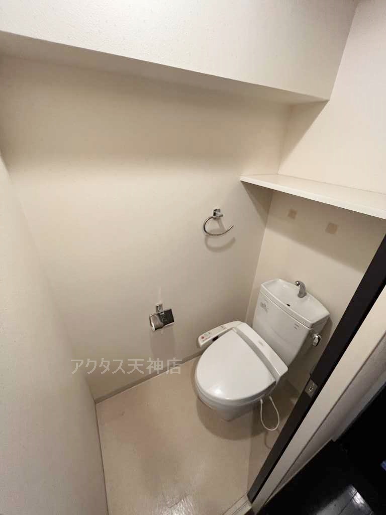 トイレ　同マンション別号室写真