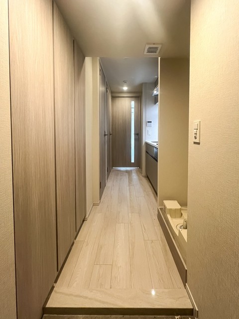 玄関　※写真は同タイプ住戸です。