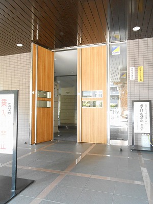 エントランス　毎日通るエントランスはこのようになっています