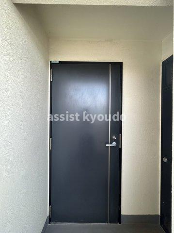 玄関　同間取り別号室の参考写真です。