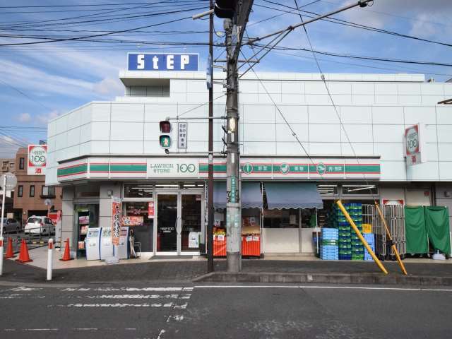 コンビニ　ローソンストア１００（コンビニ）まで316m