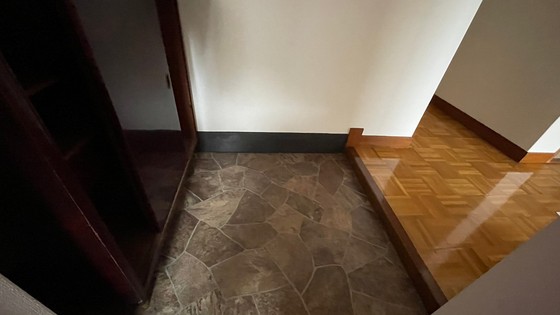 玄関　※別部屋の写真です