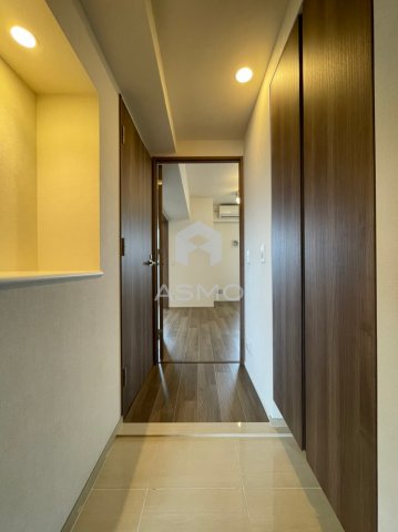 玄関　同マンション別部屋　参考写真