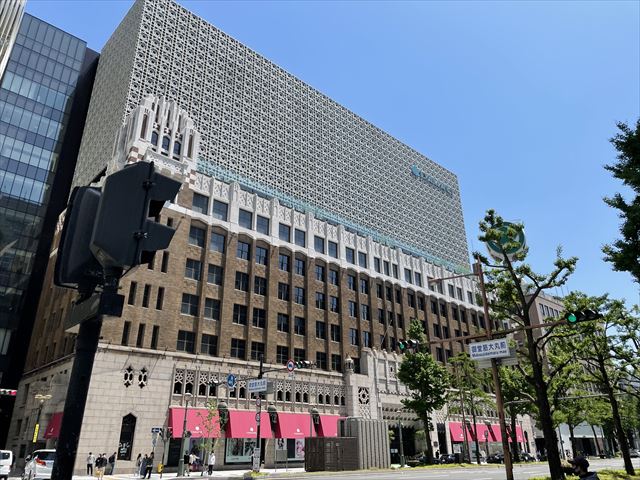 ショッピングセンター　大丸心斎橋店（ショッピングセンター）まで304m