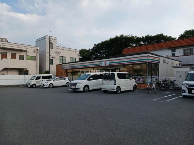 コンビニ　セブンイレブン 富士市永田町店（コンビニ）まで242m
