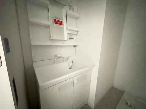 洗面設備　洗髪洗面化粧台