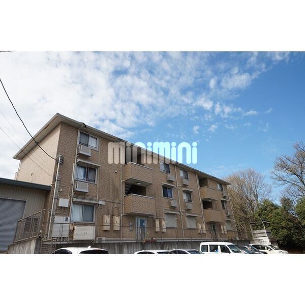 建物外観　モダンシックな外観です。