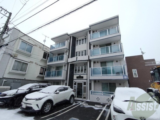 建物外観　札幌市東区北１７条東「グランメールセンチュリーＮ１７」