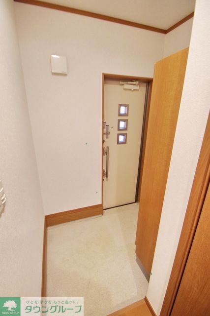 玄関　★お部屋探しはタウンハウジング稲田堤店まで★