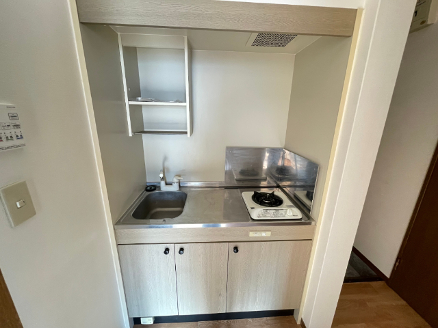キッチン　同タイプのお部屋の写真です。