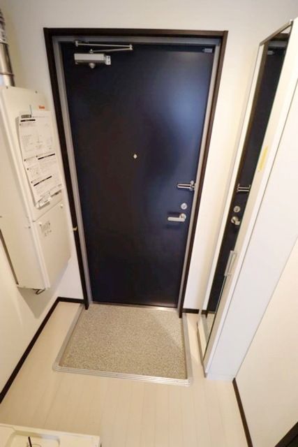 玄関　★お問い合わせはタウンハウジングまで★