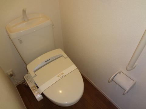トイレ　シャワー付トイレ