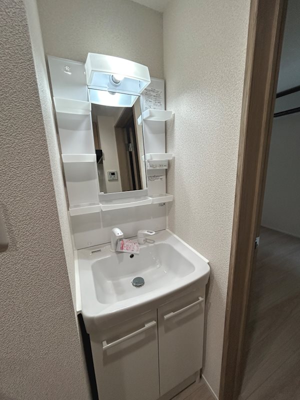洗面設備　※参考写真