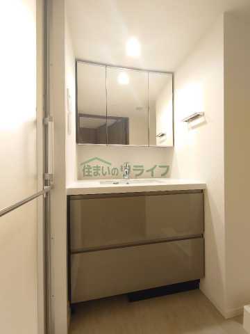 洗面設備　同じ間取り（別部屋）