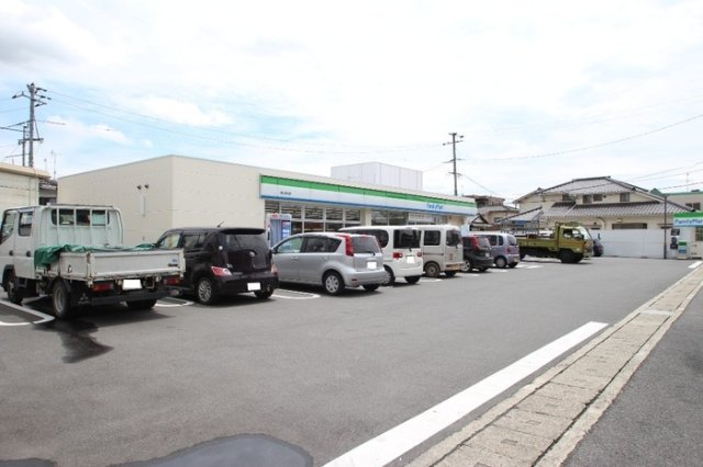 コンビニ　ファミリーマート　岡山藤原西町店（コンビニ）まで759m