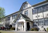 小学校　西脇小学校（小学校）まで426m