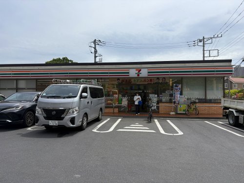 コンビニ　セブンイレブン横浜綱島東2丁目店（コンビニ）まで530m
