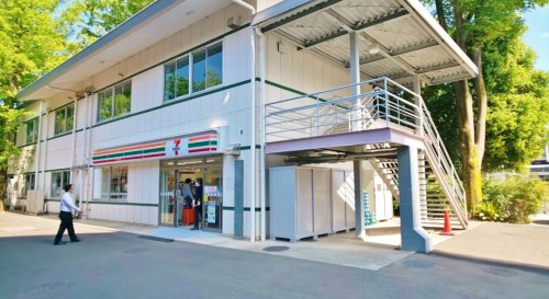 コンビニ　セブンイレブン IVYCS武蔵野美術大学店（コンビニ）まで339m