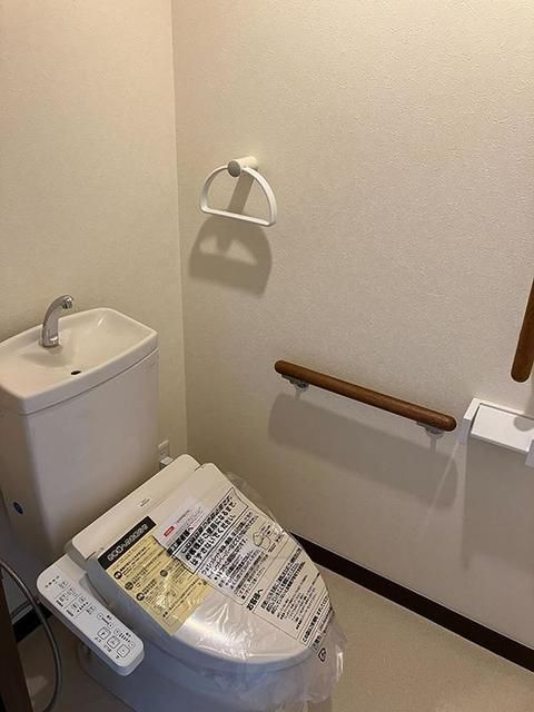 トイレ　写真は同タイプ住居です
