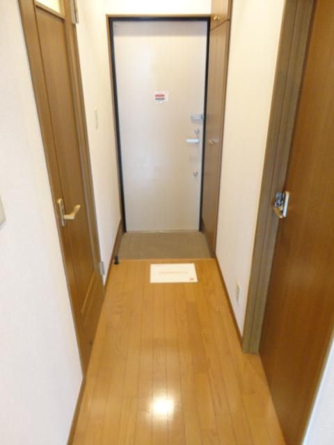 玄関　広い玄関
