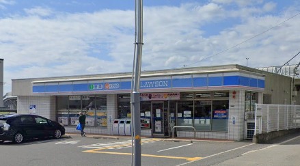 コンビニ　ローソン 池田新町店（コンビニ）まで603m